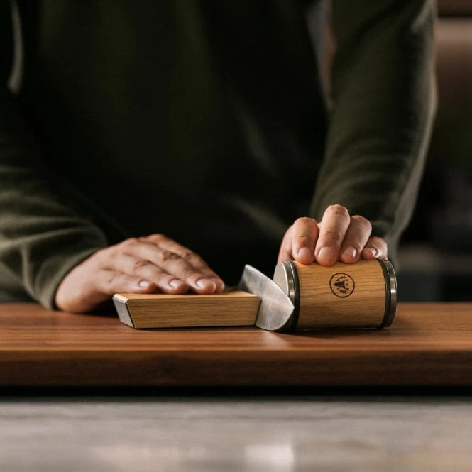 HORL 3 Oak Rolling Knife Sharpener Set – 15° & 20° Dual Magnetic Angle Support System 8 HORL 3 Oak Rolling Knife Sharpener Set – 15° & 20° Dual Magnetic Angle Support System - Image 6