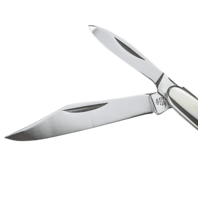 Twin Blade Gentleman’s Clip Point Pocket Knife – Buffalo Horn 5 Twin Blade Gentleman’s Clip Point Pocket Knife – Buffalo Horn - Image 3